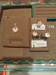 -周生生Chow Sang Sang(苏州中心南区店)