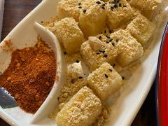 -罗小虎油炸串串