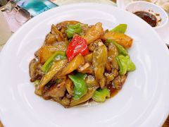 地三鲜-老厨家(中央大街西七道街店)
