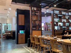 大堂-李子坝梁山鸡(北碚万达五鸡哥店)