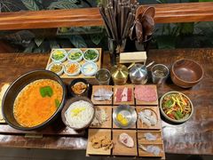 -银米·云南传统过桥米线(双廊黑金冠店)