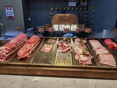-山焱·炭火自助烤肉(周浦万达店)