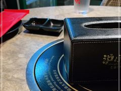 -沪小胖小龙虾(淮海中路旗舰店)