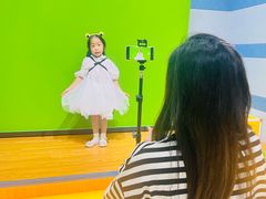 -蓝话筒·少儿成人演讲口才·主持朗诵·戏剧表演(大华第一坊店)