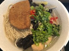 -上海漕河泾万丽酒店