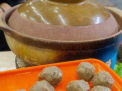 -广味炭炉鸡煲(宝业路分店)