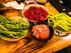 -岗上渣渣老火锅(两路口店)