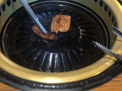 -炼火烤肉店