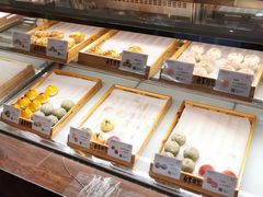 面包甜点陈列柜-南宋胡记(杭州体育场路店)