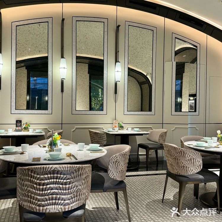 苏州新开的花园餐厅！！好美好好吃啊…..🥹