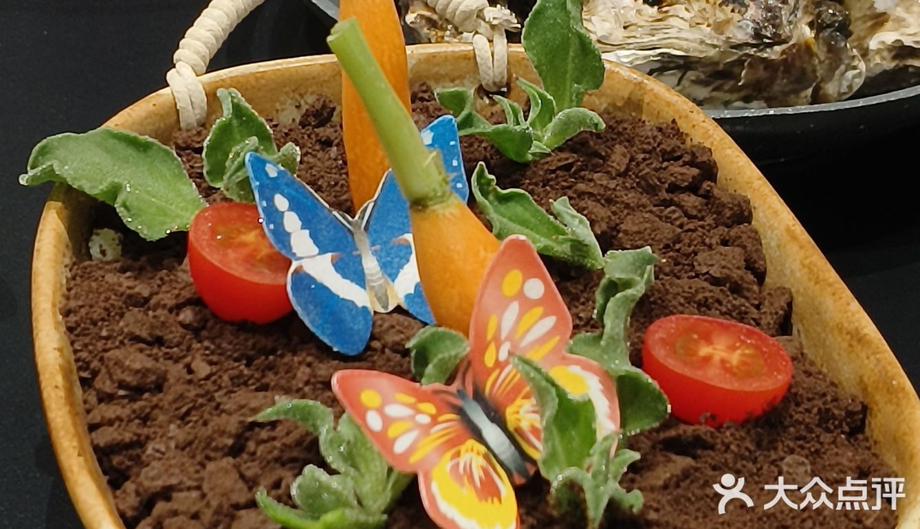 来这里，扭个头就能交到朋友[点赞]