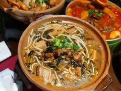 -东口码头·烧鸽子·鱼头泡饼·地方菜(金鹰悦城店)