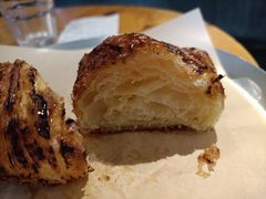 焦糖可颂-来回·咖啡(天河南店)