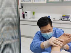 -Andrew指甲专科灰指甲·甲沟炎矫正·3D步态矫形鞋垫定制(浦三路店)