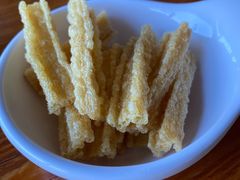 炸豆皮-云中鱼蒸汽石锅鱼(川沙百联店)