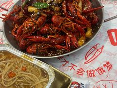 -老班长·小龙虾·鲜货烧烤大排档(金街美地店)