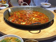 -吃城都·鱼蛙火锅(西玉龙街店)
