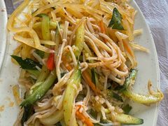 -尹记餐馆(花园店)