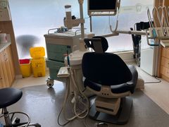 -上海仁爱医院口腔科 · 种植