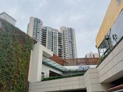 -瑞虹新天地月亮湾