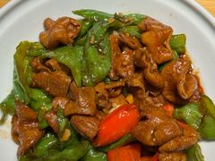 -关东小磨东北菜(上海长风大悦城店)