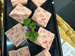 -卤校长重庆火锅(恒隆广场店)