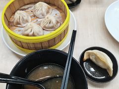 蟹粉小笼-王家沙点心店(南京西路总店)