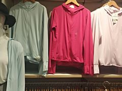 -优衣库(北京万柳华联购物中心店)