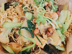 -红渡小香·牛肉麻辣香锅(车站南路店)