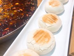 红糖锅盔-胡马八破·川菜小馆(高新万达店)
