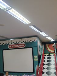 -孩子王童乐园(西安万象城店)