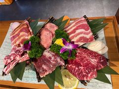 黑牛六拼-明洞阿姨·韩式酱蟹烤肉·创意料理(三元桥店)