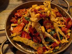 -SISTERS BAR RESTAURANT川意酒馆(嘉善老市H楼店)