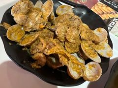 -何记花甲(海岸城旗舰店)