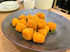 海苔黄金一口酥豆腐-粤集·手工粤菜(皇庭广场店)
