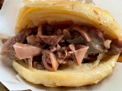 -闫家驴肉老店(华电一校店)