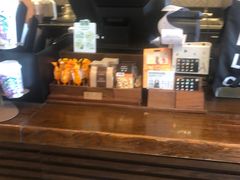 -星巴克(广州番禺钻汇广场分店)