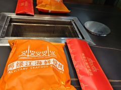 -鸭绿江海鲜烧烤大排档(杏林街店)