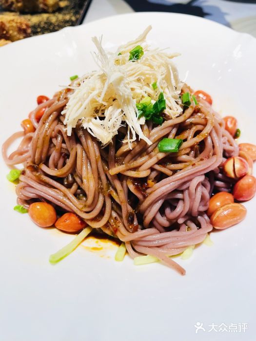 望蓉城·古法酸菜鱼(世纪汇店)鸡丝荞面图片