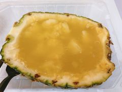 -志龙皇冠吃货椰子铺
