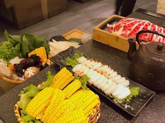 -湊湊火锅·茶憩(打浦桥日月光店)