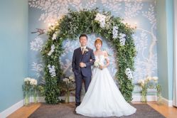 点击看大图 -GRACE KELLY婚纱与礼服(北京店)