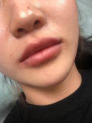 -初心纹眉洗眉·美睫专业店