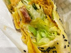 双蛋肉松培根煎饼道-煎饼道·新鲜现做(来福士店)