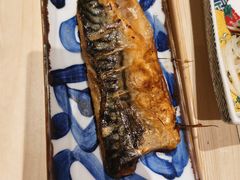 盐烤青花鱼-柏鮨寿司.刺身.定食(米山町地中海店)