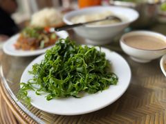 -岩保农家乐