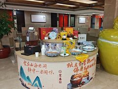 -聚春园自助餐厅(东街口店)