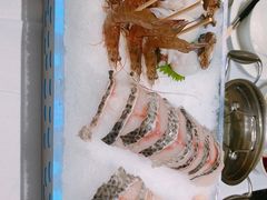 -红鼎豆捞·非遗鲍皇汤火锅(宝丰路店)