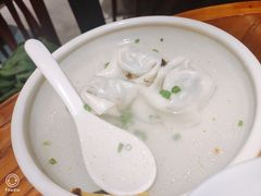 招牌鲜虾小馄饨-苏小柳手工点心(人民广场分院)