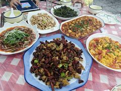 -洪霞餐馆